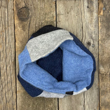 Load image into Gallery viewer, Cashmere, neckwarmer - Woodpecker (large-ish)