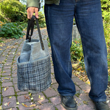 Load image into Gallery viewer, Naito Bucket Bag - Moet