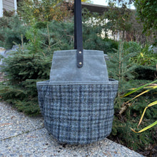 Load image into Gallery viewer, Naito Bucket Bag - Moet