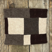 Load image into Gallery viewer, Cashmere, neckwarmer - Stork