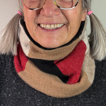 Load image into Gallery viewer, Cashmere neckwarmer- Starling