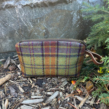 Load image into Gallery viewer, Jack Pine, Zip Case, medium (Canada Tea Towel liner)