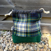 Load image into Gallery viewer, Drawstring Project Bag, adorably small - Muggy