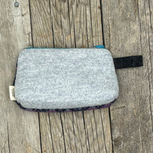 Load image into Gallery viewer, Zip case, small - ’Zaatar’