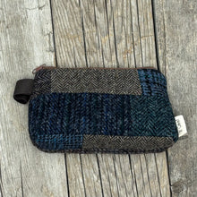 Load image into Gallery viewer, Zip case, small - 'Tamarina’