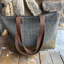 Load image into Gallery viewer, Ben Nevis - Tea Towel Tote