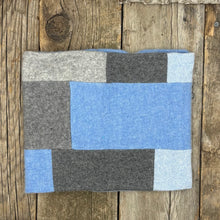 Load image into Gallery viewer, Cashmere neckwarmer - Owlet