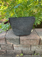 Load image into Gallery viewer, Quarry Pouch, large - Pudgy