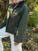 Load image into Gallery viewer, Compass Bag, small - Tiree
