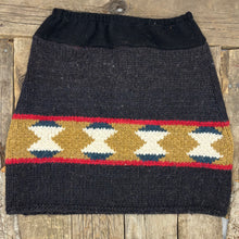 Load image into Gallery viewer, Bernese - L+