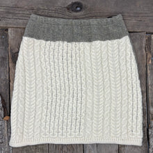 Load image into Gallery viewer, Bouvier