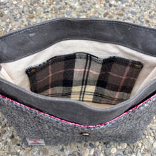 Load image into Gallery viewer, Anticosti, Sequoia Satchel