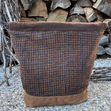 Load image into Gallery viewer, Drawstring Project Bag, large - Raining