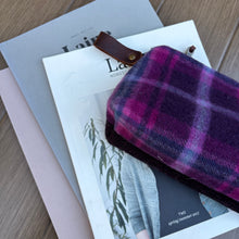 Load image into Gallery viewer, Zip Case, medium - Mayday
