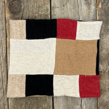 Load image into Gallery viewer, Cashmere neckwarmer- Starling
