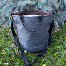 Load image into Gallery viewer, Quarry Tote Bag - Marble
