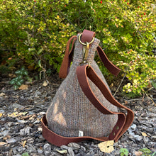 Load image into Gallery viewer, Quarry Tote Bag, large - Sand
