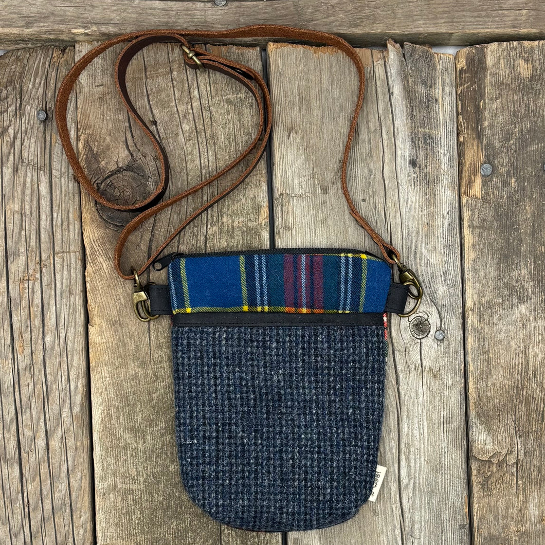 Crowsnest - Essential Pouch