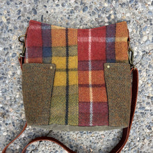 Load image into Gallery viewer, Treshanish, Compass Bag - small
