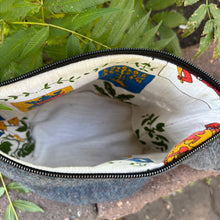Load image into Gallery viewer, Quarry Pouch, large - Portly
