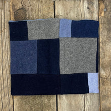 Load image into Gallery viewer, Cashmere, neckwarmer - Pigeon
