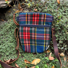 Load image into Gallery viewer, Essential Pouch - Blanca Peak
