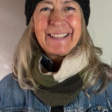 Load image into Gallery viewer, Cashmere, neckwarmer - Sparrow
