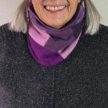 Load image into Gallery viewer, Cashmere, neckwarmer - Babbler
