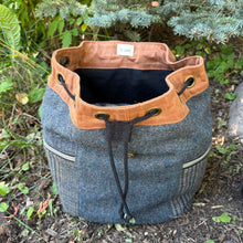 Load image into Gallery viewer, Bee Balm Back Pack - Bumble
