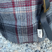 Load image into Gallery viewer, Naito Bucket Bag - Chandon
