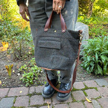 Load image into Gallery viewer, Quarry Tote Bag, large - Granite
