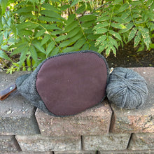 Load image into Gallery viewer, Quarry Pouch, large - Pudgy
