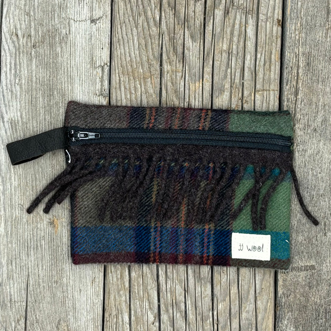 Zip case, fringed - 'Blue Green Brown' Plaid