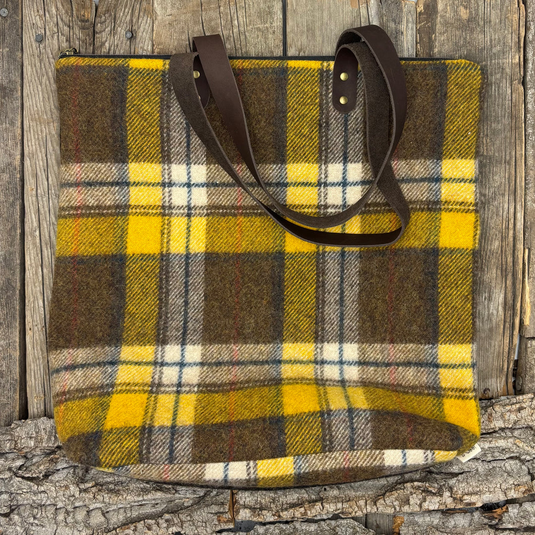 Barkerville, Lumber Duff Oversize Tote Bag