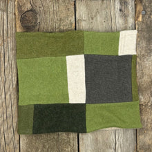 Load image into Gallery viewer, Cashmere, neckwarmer - Sparrow
