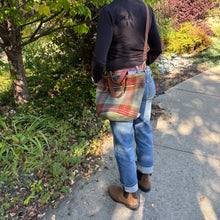 Load image into Gallery viewer, Quarry Tote Bag, large - Pebble
