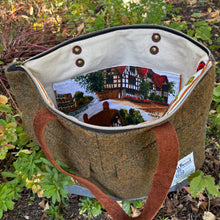 Load image into Gallery viewer, Duffy Tote Bag, large - Evander

