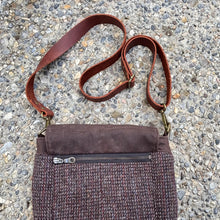 Load image into Gallery viewer, Ellesmere, Sequoia Satchel
