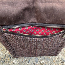 Load image into Gallery viewer, Ellesmere, Sequoia Satchel
