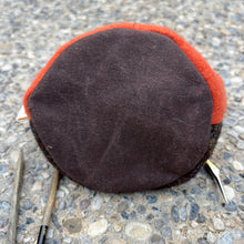 Load image into Gallery viewer, Quarry Pouch, small - Dumpie
