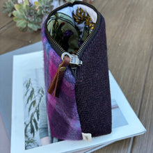 Load image into Gallery viewer, Zip Case, medium - Mayday
