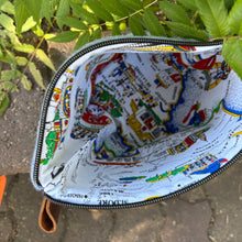 Load image into Gallery viewer, Quarry Pouch, large - Tubby
